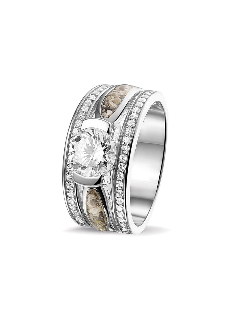 RG041 Brede damesring met as in hars zilver