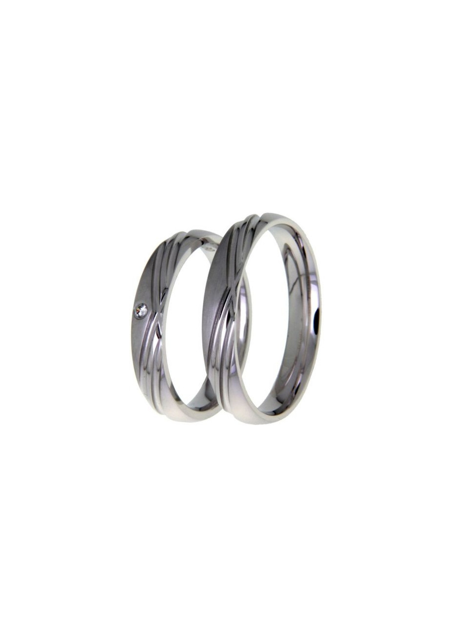 0305 Trouwringen witgoud met 1x0.02 crt briljant 4 mm