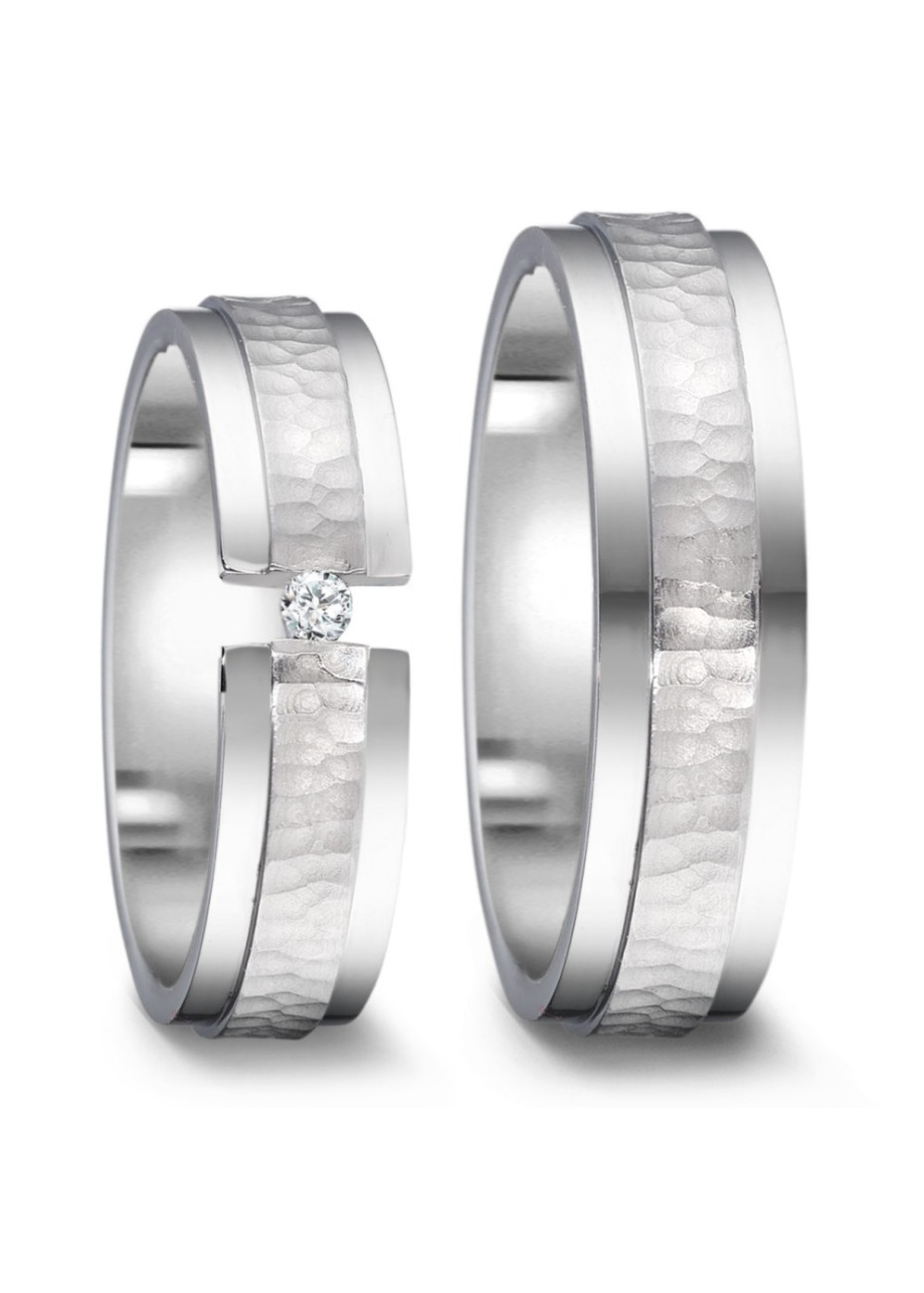 52586-001-005-1000 Grillige stalen trouwringen Teno met 0.05 zwevend briljant