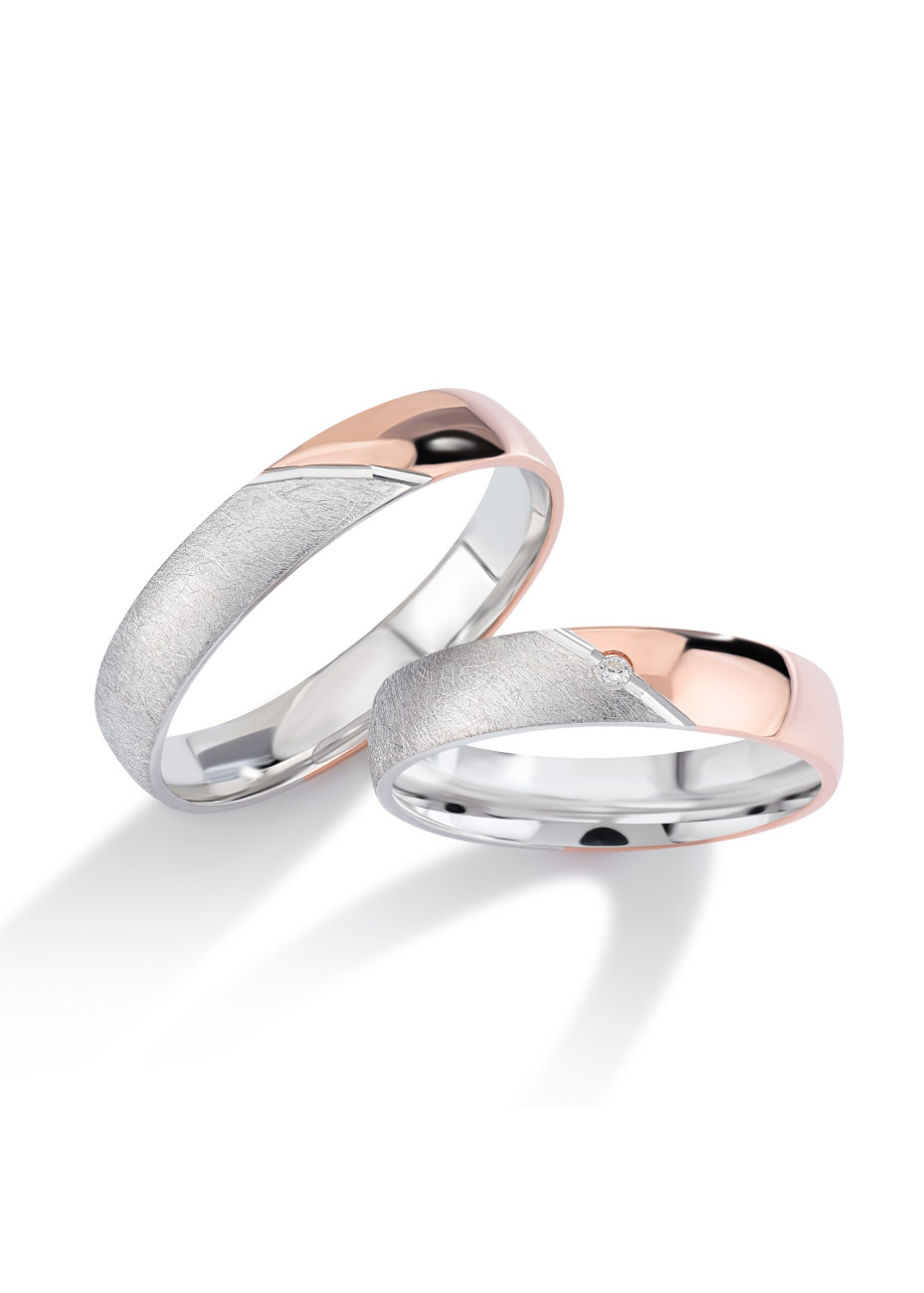 EL 041 Een paar wit- met rosé gouden trouwringen met 0.01 briljant 4 mm