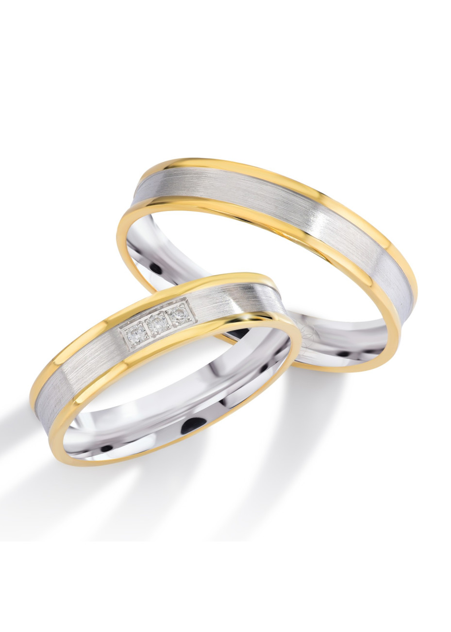 EL 049 Een paar bicolour trouwringen met 0.03 briljant 4 mm