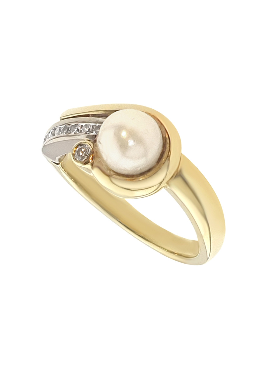 .7.3 gram zware bicolour gouden damesring met briljant en cultivé parel mt 18